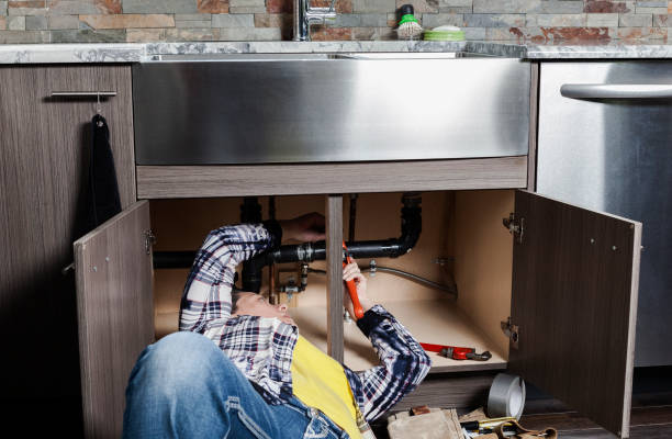 Best Clogged Drain Plumber  in Stevens Point, WI